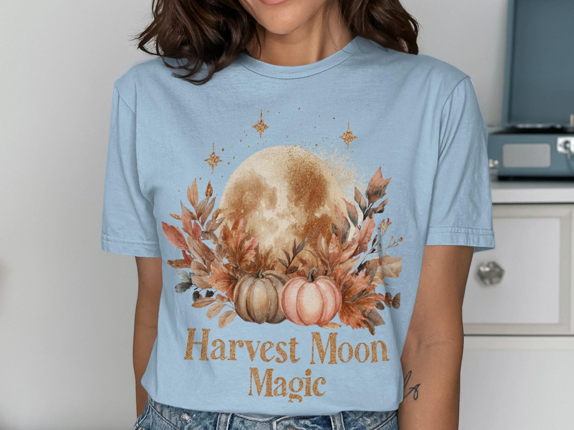 Harvest Moon Magic T-shirt, Autumn Pumpkin Shirt, Fall Vibes Tee, Witchy Graphic Tee, Seasonal Autumn Shirt, Halloween Tshirt