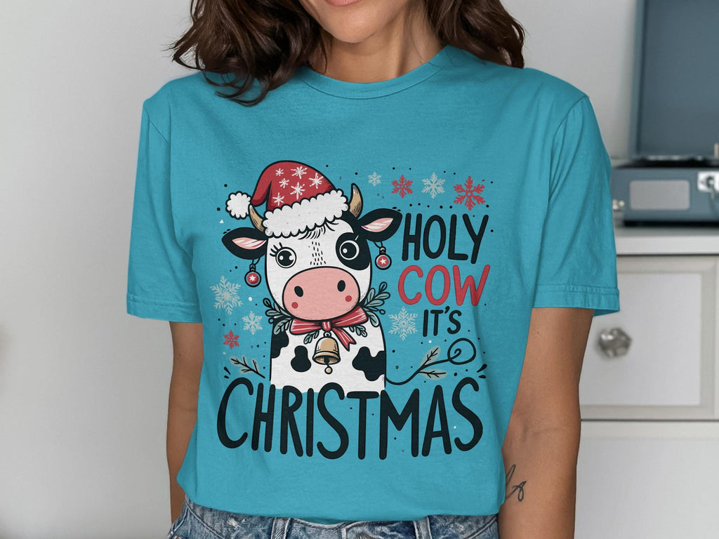 Holy Cow It&#39;s Christmas Shirt, Cute Cow Christmas Tee, Funny Holiday T-Shirt, Casual Christmas Top, Xmas Graphic Tee