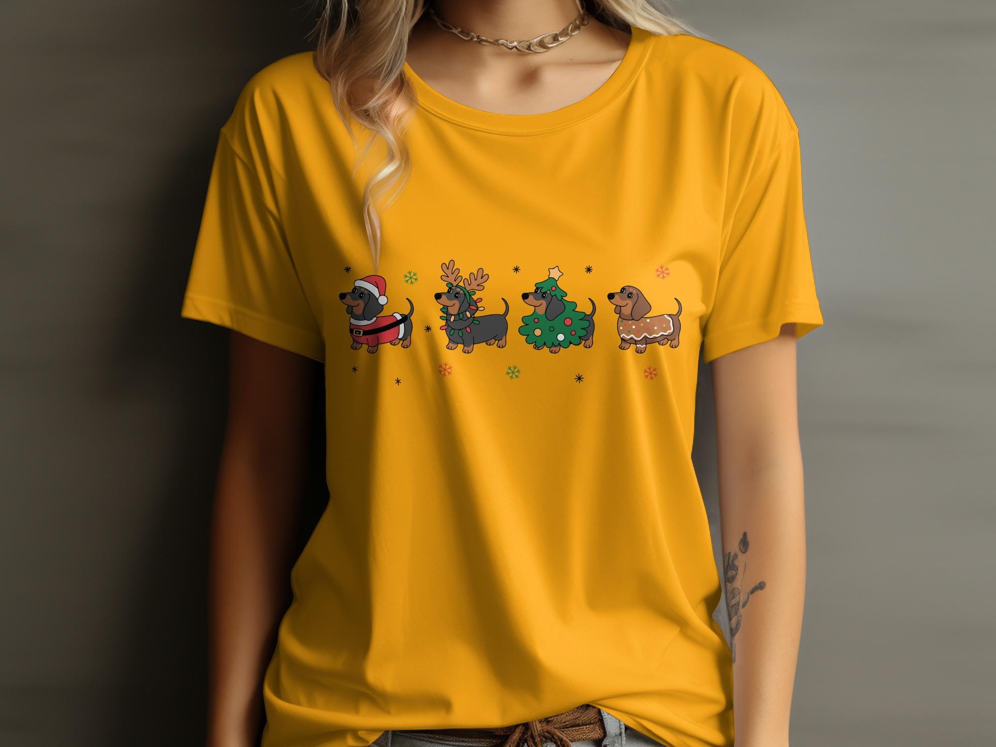 Cute Dachshund Christmas Shirt, Funny Holiday Dog Tee, Women&#39;s Graphic Tee, Festive Sausage Dog T-Shirt, Gift for Dog Lovers